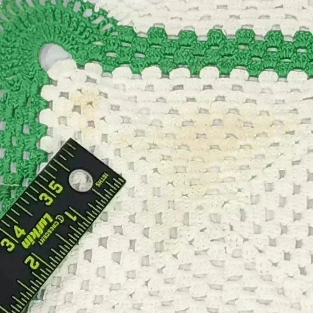Vtg Set 4 Doilies Hand Crocheted Knitted Linen Apple Green‎ Scalloped Kitsch